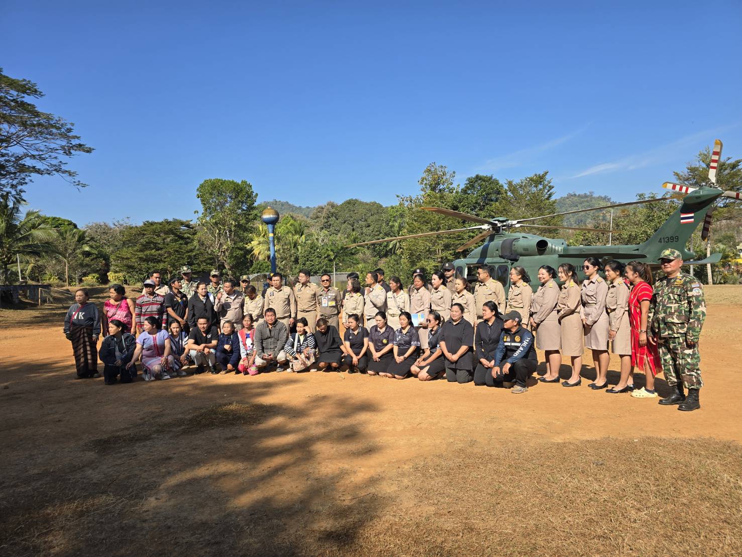 รวมภาพกิจกรรมตรวจเยี่ยมและติดตามความก้าวหน้าการดำเนินงานของสถานศึกษาในโครงการกองทุนการศึกษา