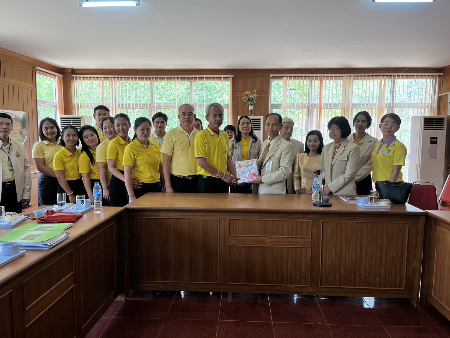 วันที่ 25 มี.ค. 67 คณะนิเทศ ติดตาม โรงเรียนในโครงการกองทุนการศึกษา ตรวจเยี่ยมโรงเรียนบ้านดงเสลา ตามผลการปฏิบัติงานในระยะที่ 3-4