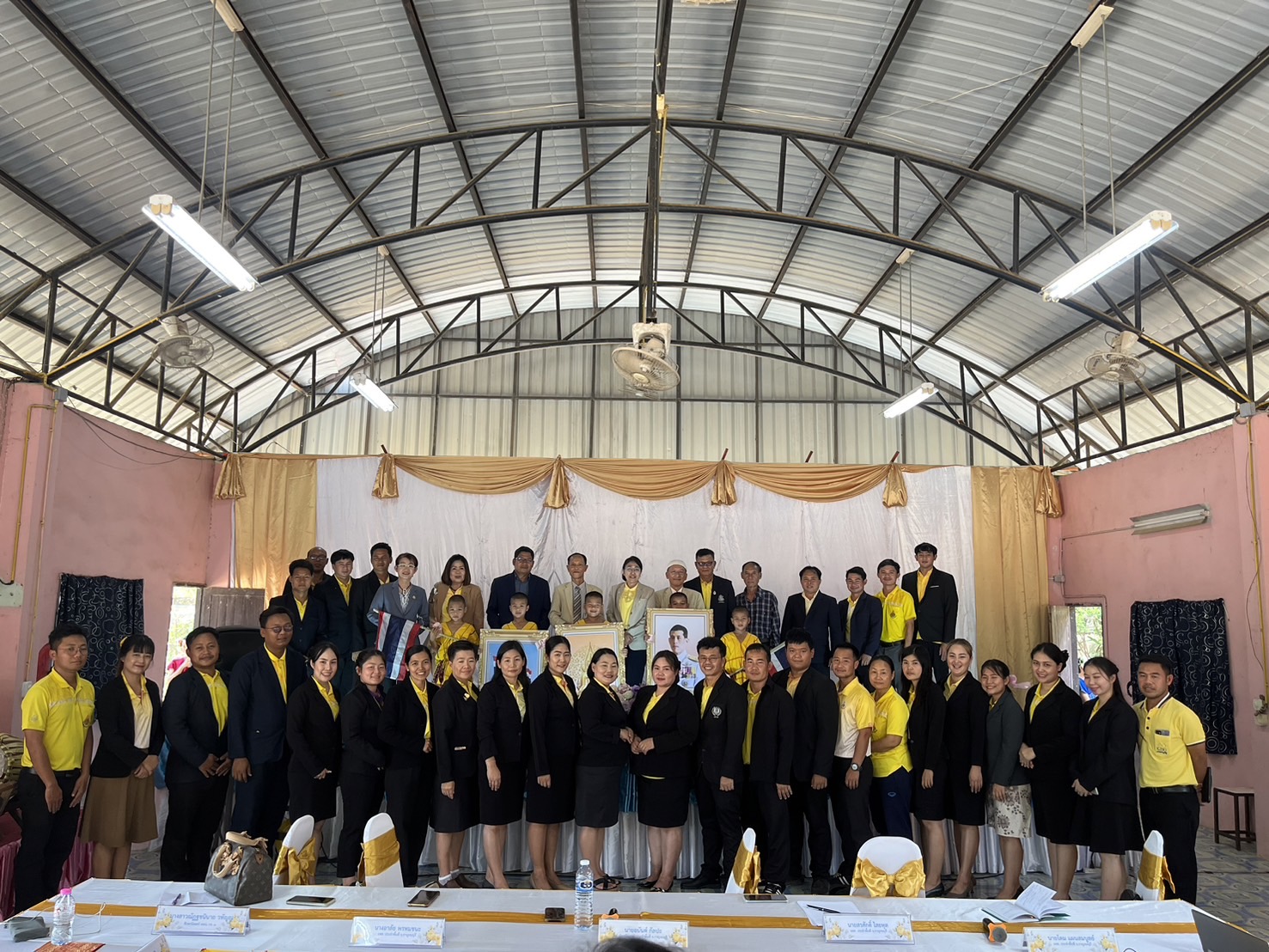 วันที่ 27 มี.ค. 67 คณะนิเทศ ติดตาม โรงเรียนในโครงการกองทุนการศึกษา ตรวจเยี่ยมโรงเรียนกองม่องทะ ตามผลการปฏิบัติงานในระยะที่ 3-4