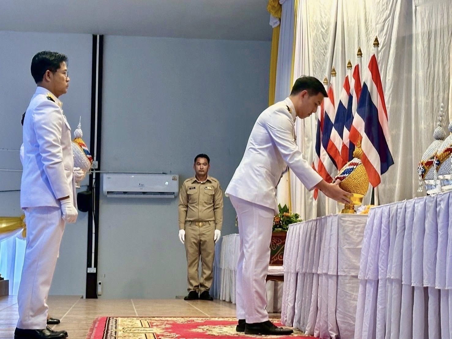 ภาพขวาบน2